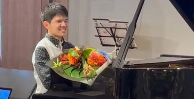 沖縄盲学校　宮城翔さん　奏でるピアノに感謝込め　卒業公演、100人を魅了