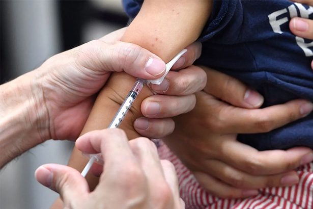 はしか「予防接種を」　全国最下位　県が大流行警戒