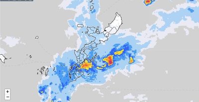 那覇に一時、大雨と洪水警報　沖縄　