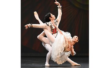 多国籍 世界水準の舞　ジャパンバレエシアター　初公演を沖縄で