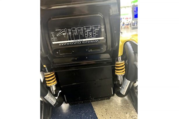 ピーチ、電動車いす客の搭乗拒否　バッテリー目視確認を巡り　「差別」指摘も　沖縄・那覇空港
