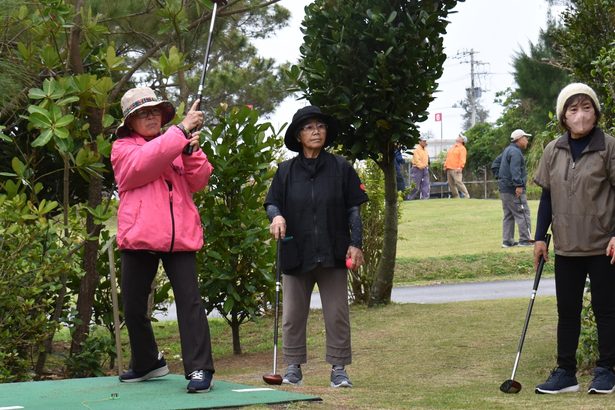 パークＧ　６０人が熱戦　伊江村老人クラブ連合会