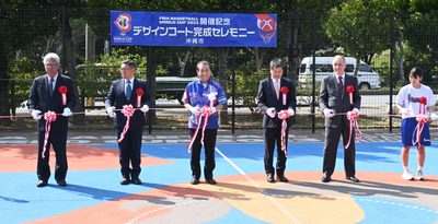 「レガシー残す」　バスケW杯記念コートが完成　沖縄市内の4公園に整備