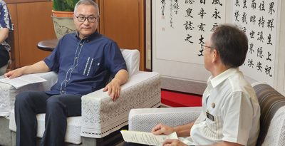 楊・中国総領事玉城知事と面談　「友情の物語つむぐ」