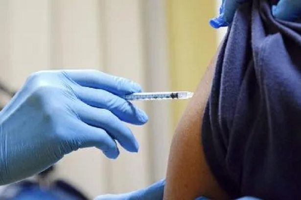 全国最低で推移　沖縄県のコロナワクチン接種率　コロナ5類移行1年