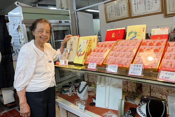 「すごくおいしいお菓子なのよ」91歳社長が語るこだわりの看板商品　沖縄