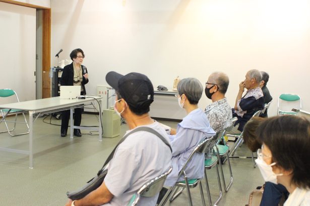 二度と起こしてはならぬ　玉木利枝子さん　沖縄戦体験、南風原で講演