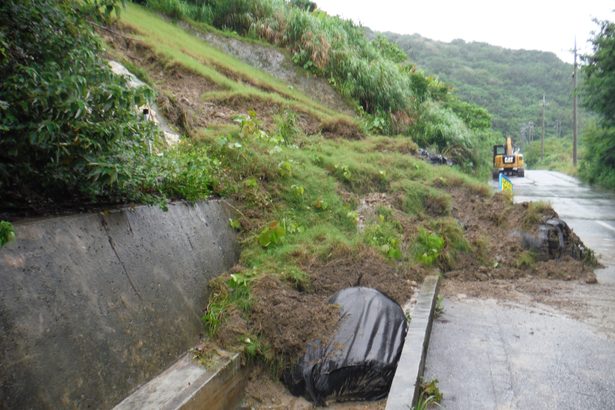 【動画】うるまや糸満で土砂崩れ　南城273ミリ　沖縄本島きょうも激しい雨