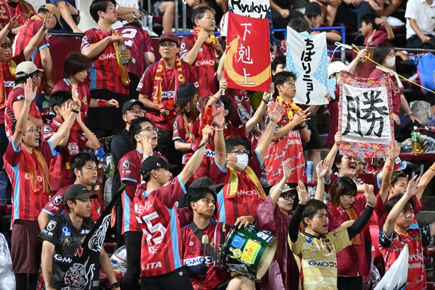 ７０３４人、ピッチに熱視線　ルヴァン杯　ＦＣ琉球へ声援