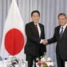 積み上がる懸案、遠い安定　解決迫る日本、かわす中国　岸田・李首相　初会談