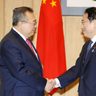 ハイレベル交流で一致　首相　中国・中連部長と会談