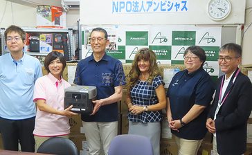 停電時も「人工呼吸器」使用可能に　NPOアンビシャス、蓄電池を貸し出しへ　米軍基地内のボランティア協会が寄付　沖縄