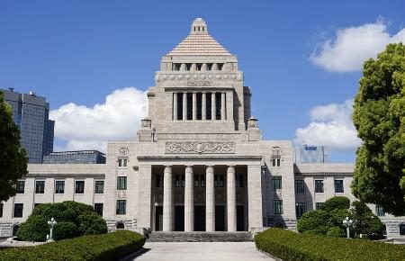 地位協定改定触れず　石破首相所信表明　辺野古移設を推進