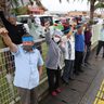 「生活豊かに」訴え　第一声、熱気あふれ　支持者に「共に闘って」　沖縄県議選が告示