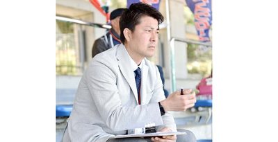 「カープ女子」の仕掛け人　広島カープ球団職員、比嘉寿光さん　25年ぶり優勝で「やっとファンへ恩返し」