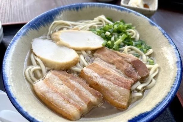 沖縄そば、平均は「月に3.47回」　多いのは…かつおだし派？豚骨派？麺の好みは？　「沖縄そばの日」アンケート