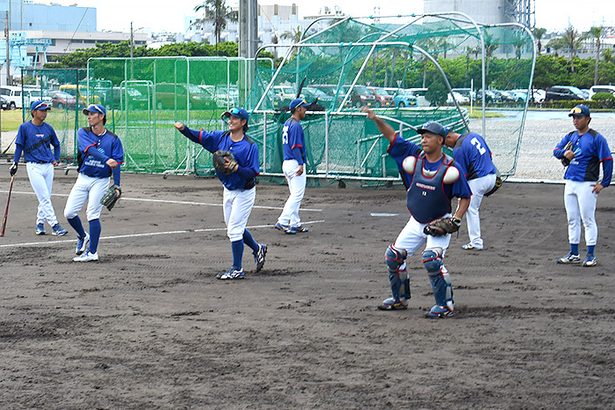 沖電、県勢初勝利目指す　19日、覇者トヨタと初戦　持ち味の堅守、勝敗の鍵に　都市対抗野球