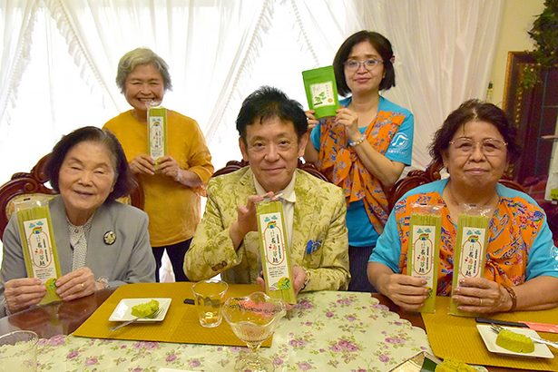 長命草麺100袋寄贈　台湾支援で沖縄リラリズム