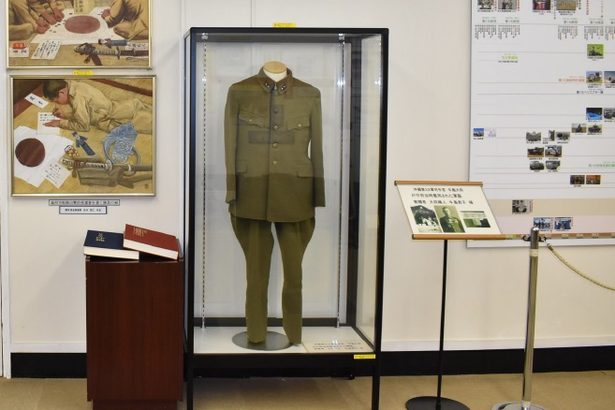 牛島司令官の「軍服」を展示　陸上自衛隊、那覇の駐屯地内の資料館で　現在は改装中で一般公開休止　沖縄