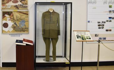 牛島司令官の「軍服」を展示　陸上自衛隊、那覇の駐屯地内の資料館で　現在は改装中で一般公開休止　沖縄