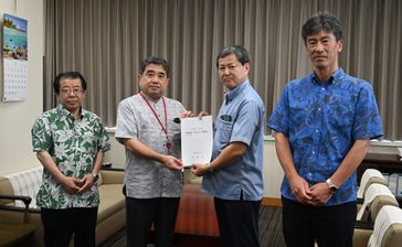 沖縄県、一括交付金増額要請　副知事が内閣府訪問