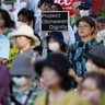 「平和な暮らし返せ」　緊急抗議集会、参加者ら訴え　街宣車でかき消される場面も　米兵性的暴行事件　沖縄
