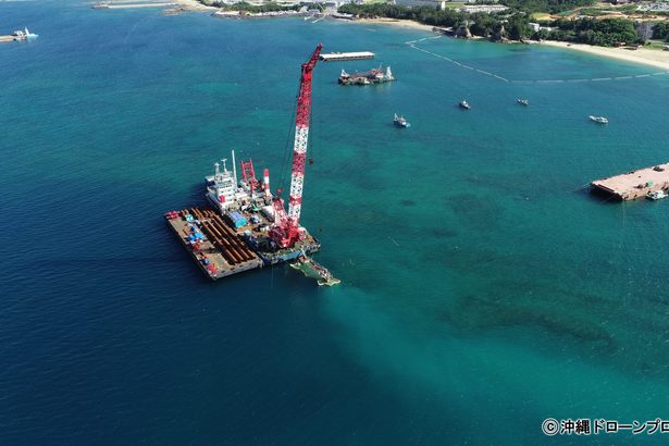 辺野古・大浦湾、濁り水流出か　「汚濁防止策が機能せず」ドローンで撮影、指摘　沖縄