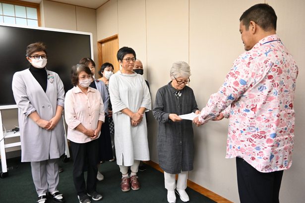 「異常事態」相次ぐ米兵性的暴行事件の対応巡り、外務省に抗議　新日本婦人の会県本部