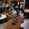 1週間の出来事、部活紹介、学校の歴史…「今の那覇商」ラジオで発信　3年生が番組制作　沖縄