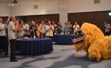 新船、台湾航路10年祝う　琉球海運「安全運航続ける」