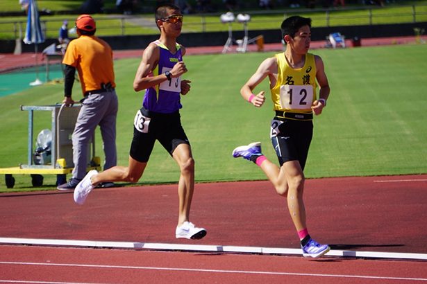 男子3000メートル　周、猛暑に負けず大会新V　県中学総体・先行競技陸上