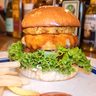 パティーが自慢、グルメバーガー　BURGER’S TIME IMUA（バーガーズタイム・イムア）　北谷町北谷