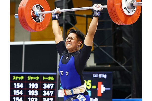 安良城（宮古）81キロ級6位　果敢に攻め自己新を三つ　北部九州総体・重量挙げ