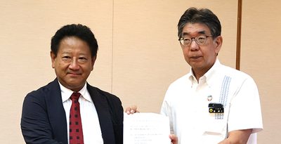 米兵事件　憲法学者ら、沖縄県に声明提出