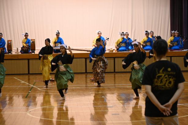 全国中文祭へ壮行公演　読谷で３日、４校の２２人