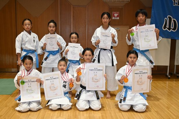 正武舘上原道場が全種目入賞　少年少女世界空手　３人優勝、金城樹佳さん連覇