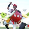 兄弟都市豊中、堂々の初演舞　豊優会・大城さん（４４）「節目に感無量」