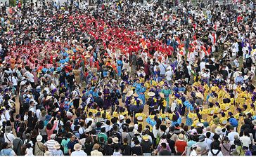 【写真特集】7000人が熱狂！　与那原大綱曳　沖縄