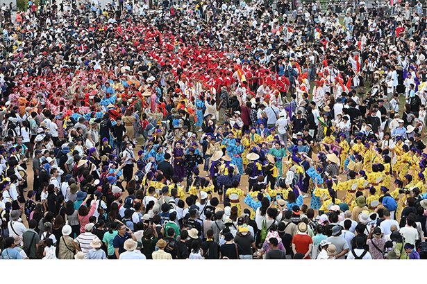 【写真特集】7000人が熱狂！　与那原大綱曳　沖縄