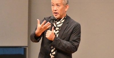 宮本亜門が沖縄で「現代の共感呼ぶオペラを」　講演や実演指導　日本歌唱芸術協研修会