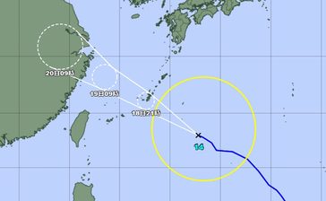 台風14号、沖縄本島は今夜遅くに最接近　下校早める学校も　大東島は強風域に（18日午前9時現在)【動画あり】