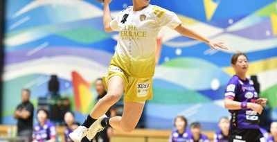 テラス、ホーム戦初勝利　三重に26―22　ハンド・リーグH女子（23日の試合）