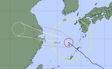 沖縄本島・久米島、15日昼ごろまで強風注意報見込み　台風13号（15日朝）