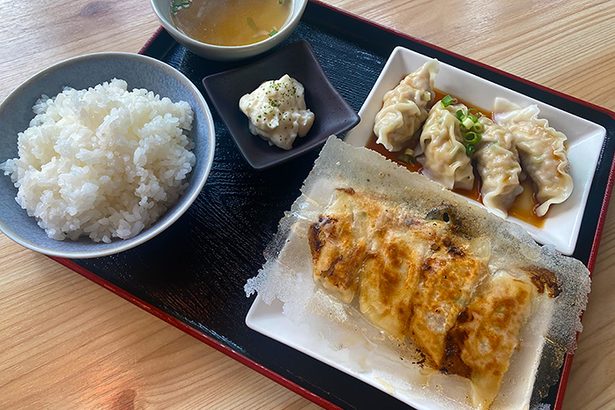 具材にこだわる数々の餃子　「大衆酒場 太陽餃子」　那覇市牧志