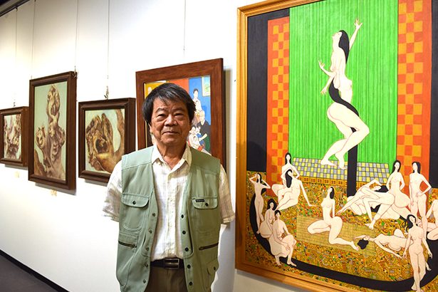 パリに渡り絵描き50年　あじくーたーな色彩空間が広がる　桑江さん展示会　29日まで　那覇　沖縄