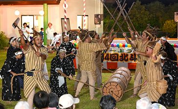 「国頭サバクイ」　労働歌起源の伝統芸能　＜島唄を求めて＞4曲目　小浜司