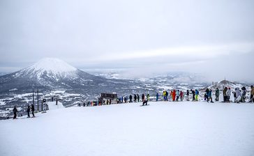 スキーリゾート 円安で投資活発　外国人需要旺盛　基準地価