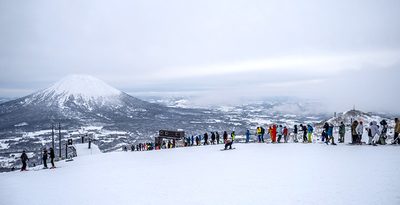 スキーリゾート 円安で投資活発　外国人需要旺盛　基準地価