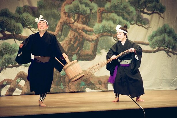 ＜聴事（チチグトゥ）を求めて　組踊初演300年＞119　組踊における話芸（9）　2人のマルムンが対話