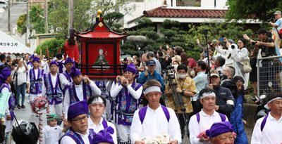 戦後7回目、12年に一度の「龕ゴウ祭」　地域一丸で　豊見城市高安　沖縄